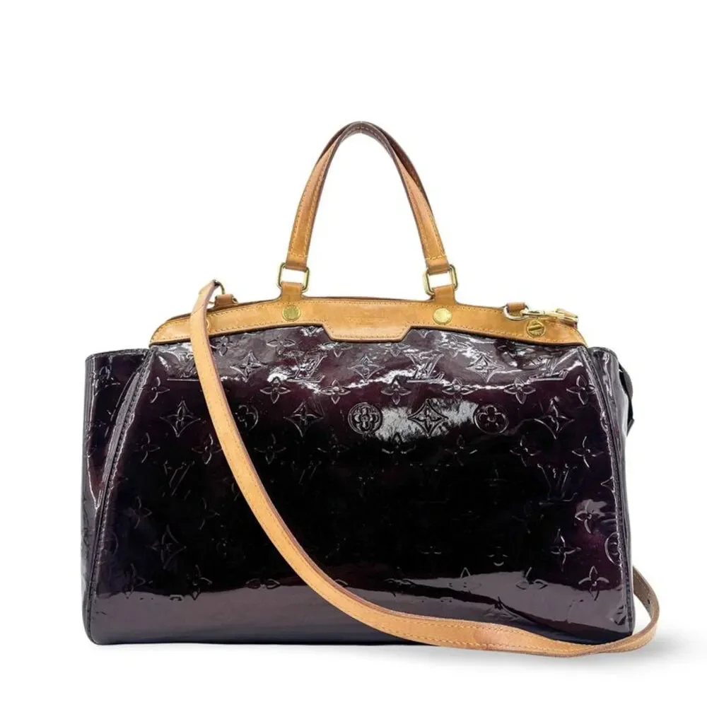 Louis Vuitton Monogram Vernis Bréa MM Amarante